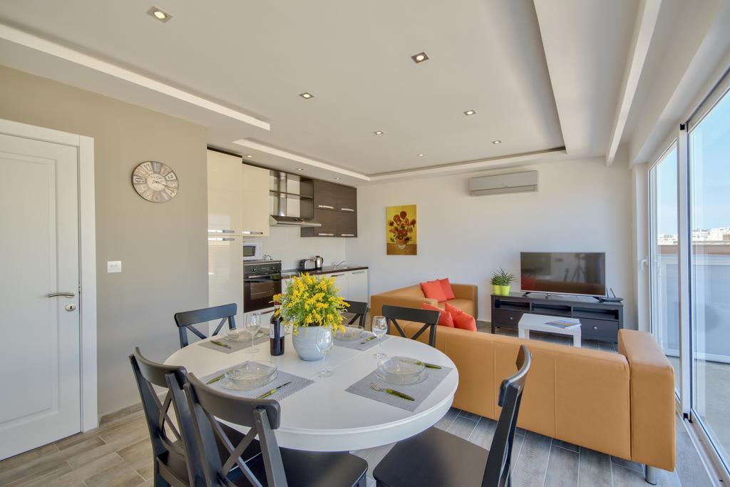 Valletta Luxe 3-Bedroom Duplex Penthouse With Sea View Terrace And Jacuzzi Экстерьер фото