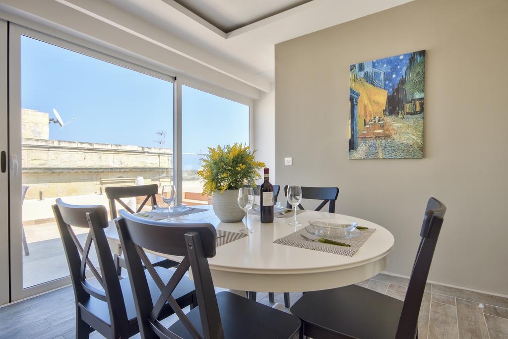 Valletta Luxe 3-Bedroom Duplex Penthouse With Sea View Terrace And Jacuzzi Экстерьер фото